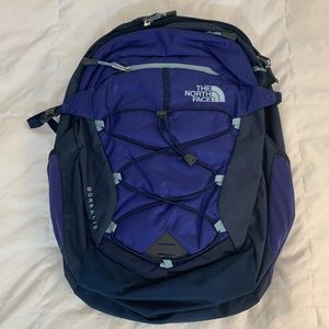Women’s TNF Borealis Backpack, Great Condition💜
